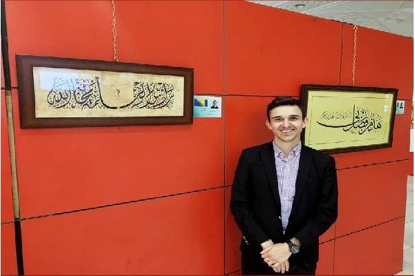 آماده/ هنر خوش‌نویسی ایران در سال‌های اخیر پیشرفت بسیاری داشته است