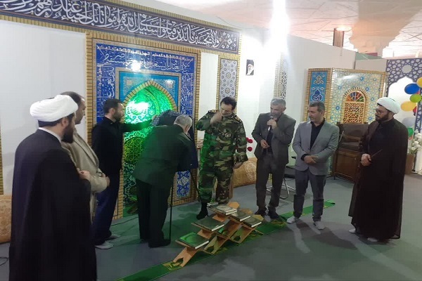 رونمایی از تمثال شهید موسی نظری در نمایشگاه قرآن