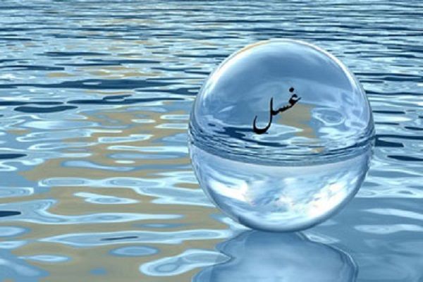 ارسال نشود/ آیا غسل کردن بعد از اذان صبح مبطل روزه است؟