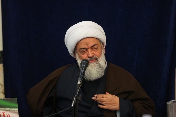 منبرها حال مردم را خوب نمی‌کند