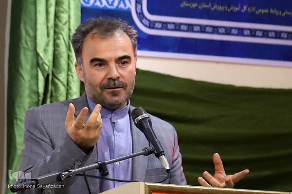 میکائیل باقری