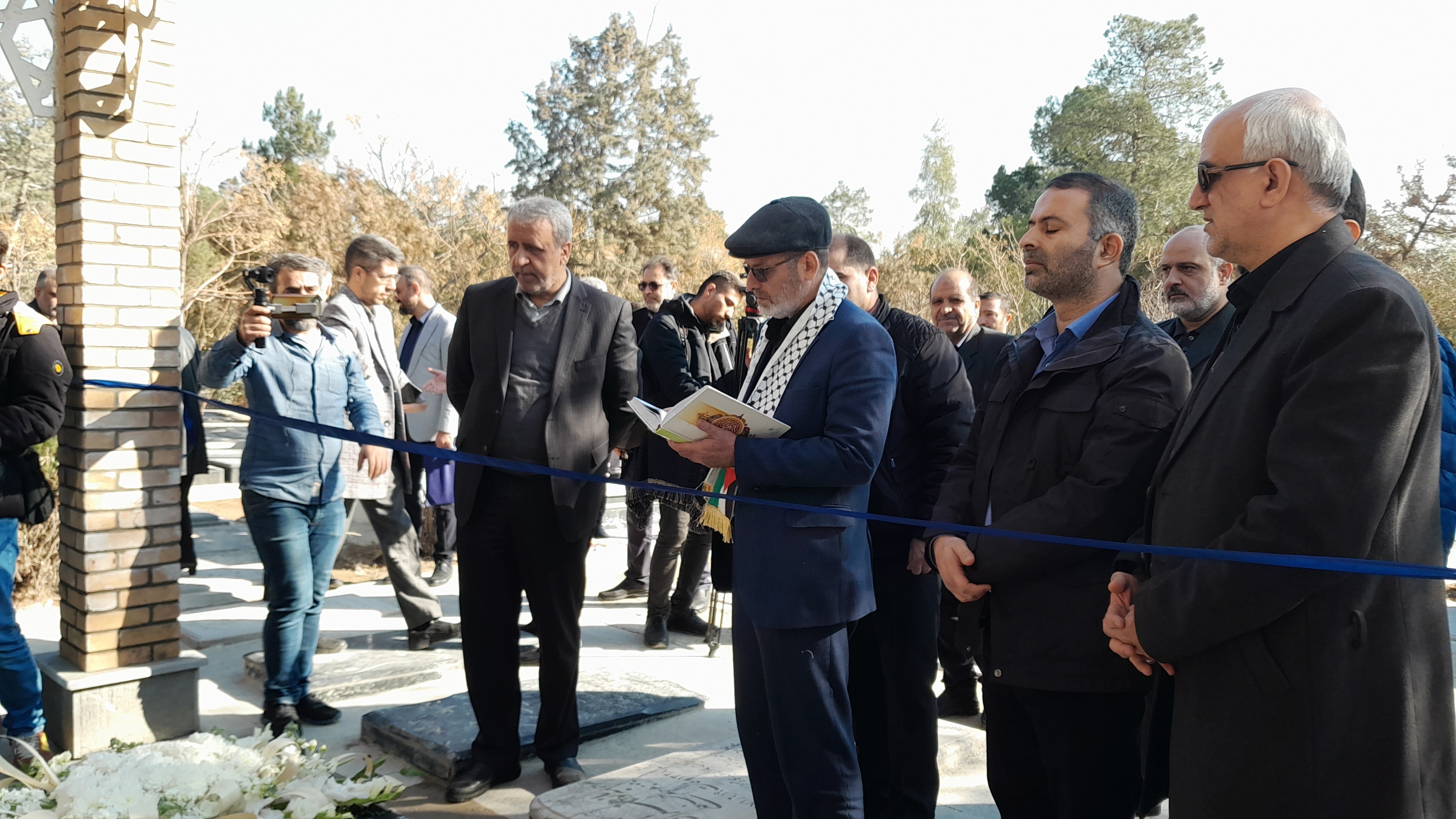 بزرگداشت «سعید ایران» و رونمایی از یادمان زنده‌یاد کاظمی آشتیانی