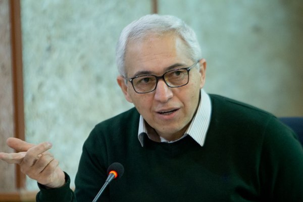 غلامحسین مقدم حیدری