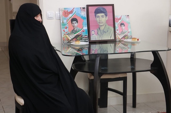 تنها وسیله برای تداوم راه شهدا، عمل به قرآن است