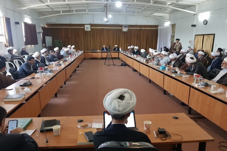 ارسال/ مطالعات علوم انسانی مبتنی بر متن زندگی مردم باشد