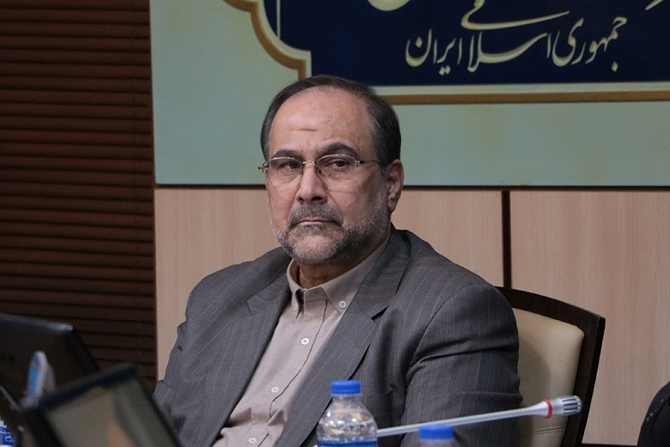 از موانع مالی حمایت از پژوهش تا درگذشت کریم مجتهدی