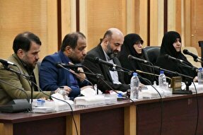 بانوان محور تحول و سعادت در کشورها هستند