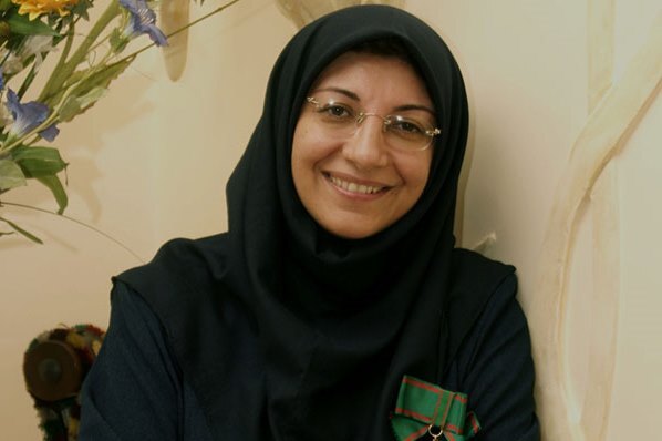 «سایه روشن خیال» و جلوه‌ای از چهره‌ احمد مهدوی دامغانی که نمی‌شناسیم