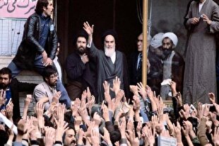 هشدار امام(ره) به بختیار + فیلم