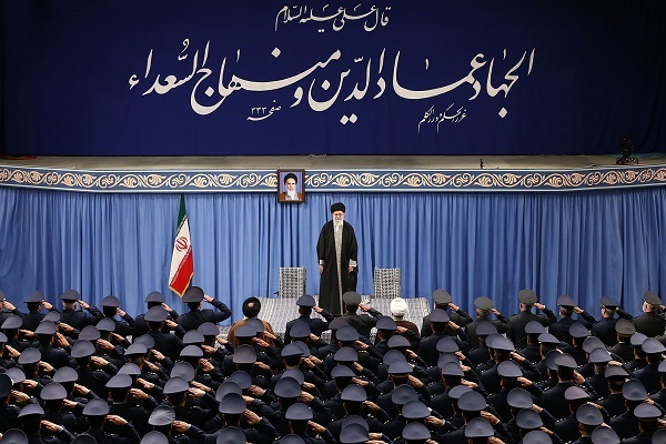 دیدارجمعی از فرماندهان نیروی هوایی ارتش با رهبر انقلاب