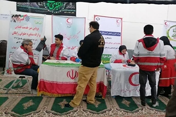 اجرای رزمایش جهادی میز خدمت در ۳۰ محله ایلام