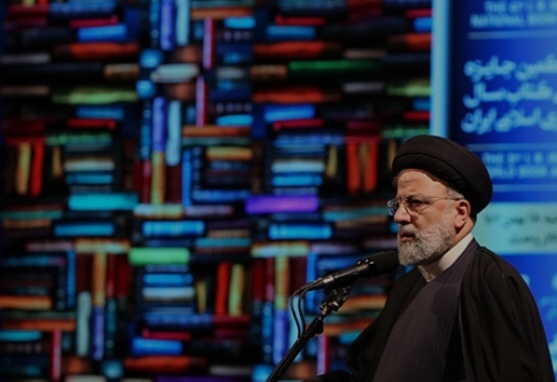 قلم مورد سوگند خداوند ارائه‌دهنده راهکار است