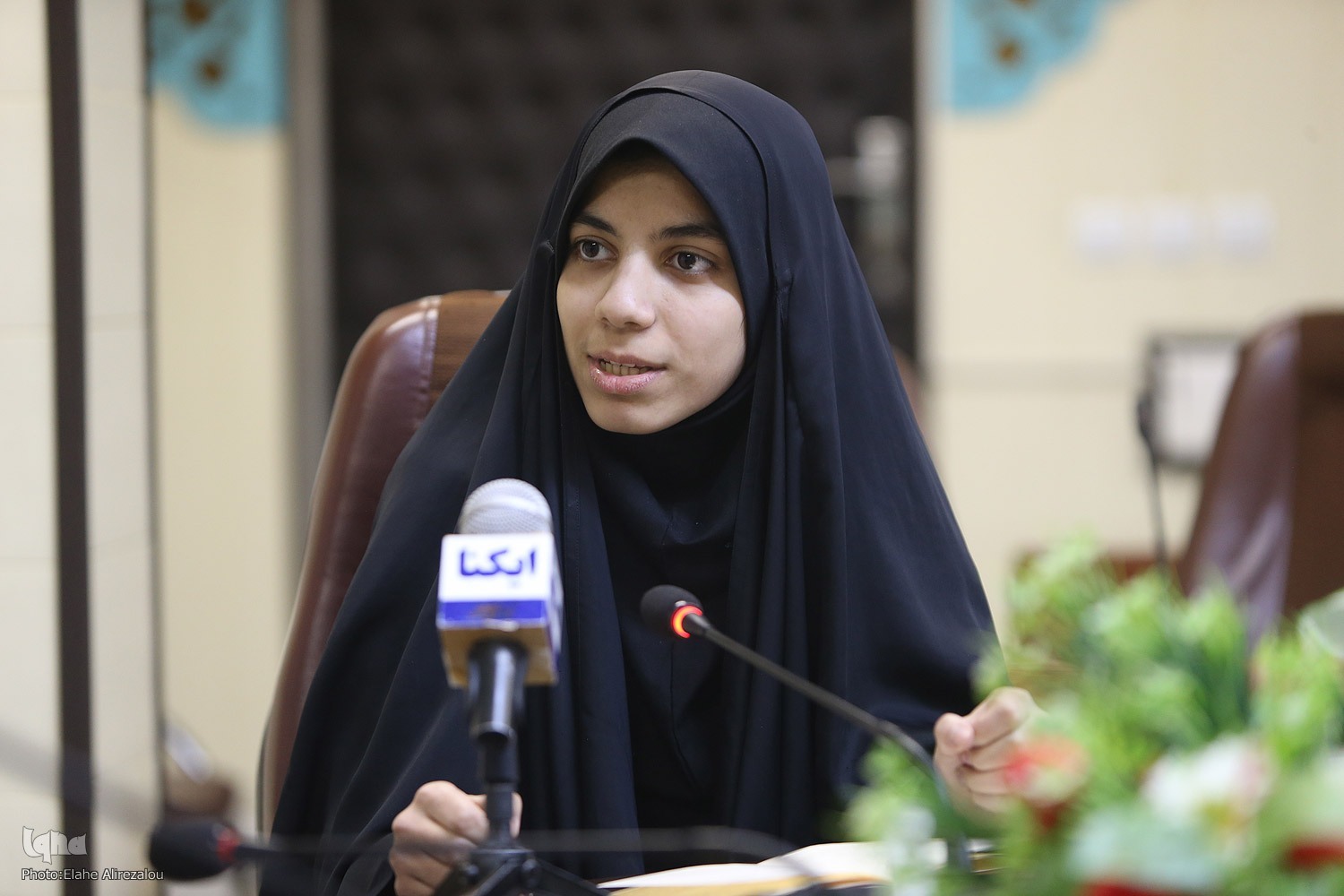 انقلاب اسلامی ایران از نگاه دهه هشتادی‌ها + فیلم