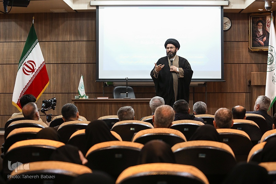 حجتالاسلام والمسلمین، سیدمصطفی حسینی