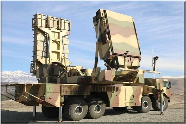 رونمایی از سامانه موشکی «آرمان» و سامانه پدافندهوایی «آذرخش» + فیلم