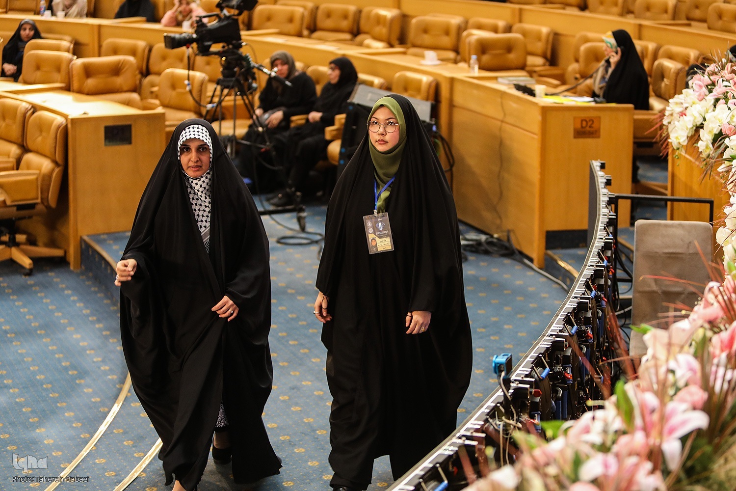 رقابت فشرده دختران ایران و عراق در روز نخست مسابقات بین‌المللی قرآن