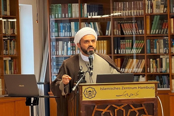 مدرسه زمستانی «مطالعات قرآنی در جهان معاصر» در هامبورگ برگزار شد