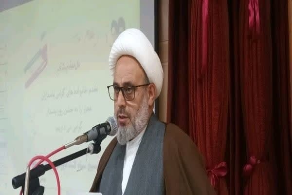 برخورد محبت‌آمیز فرد در خانواده زمینه‎‌ساز نشاط اجتماعی است