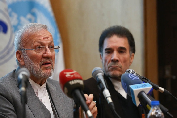 منوچهر متکی