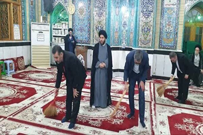 عکس | غبارروبی مسجدجامع گرگان به‌مناسبت ماه رمضان