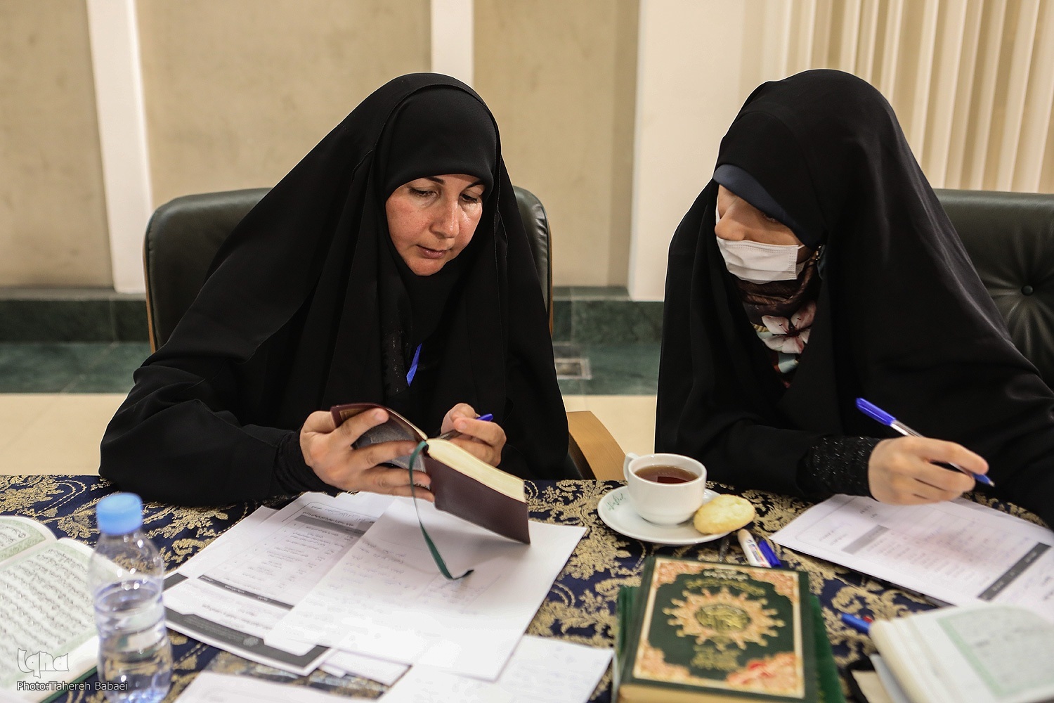 برای داشتن جامعه ای سالم باید از خود و خانواده خود شروع کنیم