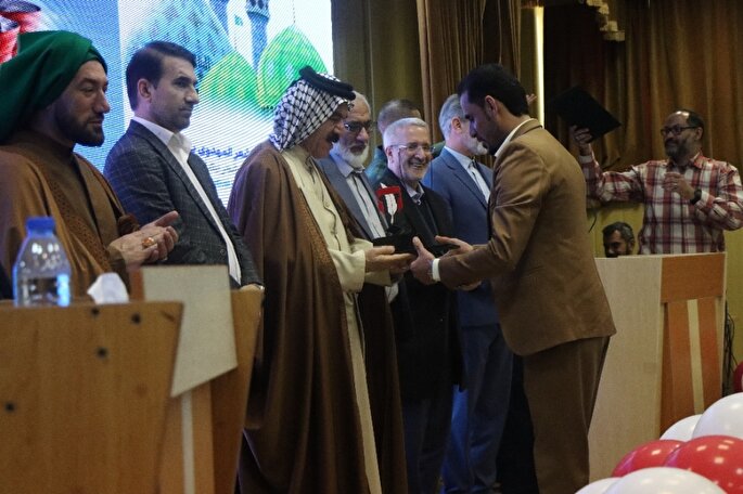 مراسم اختتامیه «شعر بشارت» برگزار شد