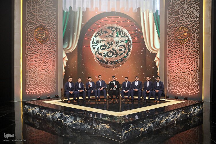 پشت‌صحنه برنامه تلویزیونی «محفل»