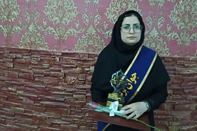 کسب رتبه برتر سردبیر ایکنا خراسان‌جنوبی در جشنواره جوانان برتر ایران زمین