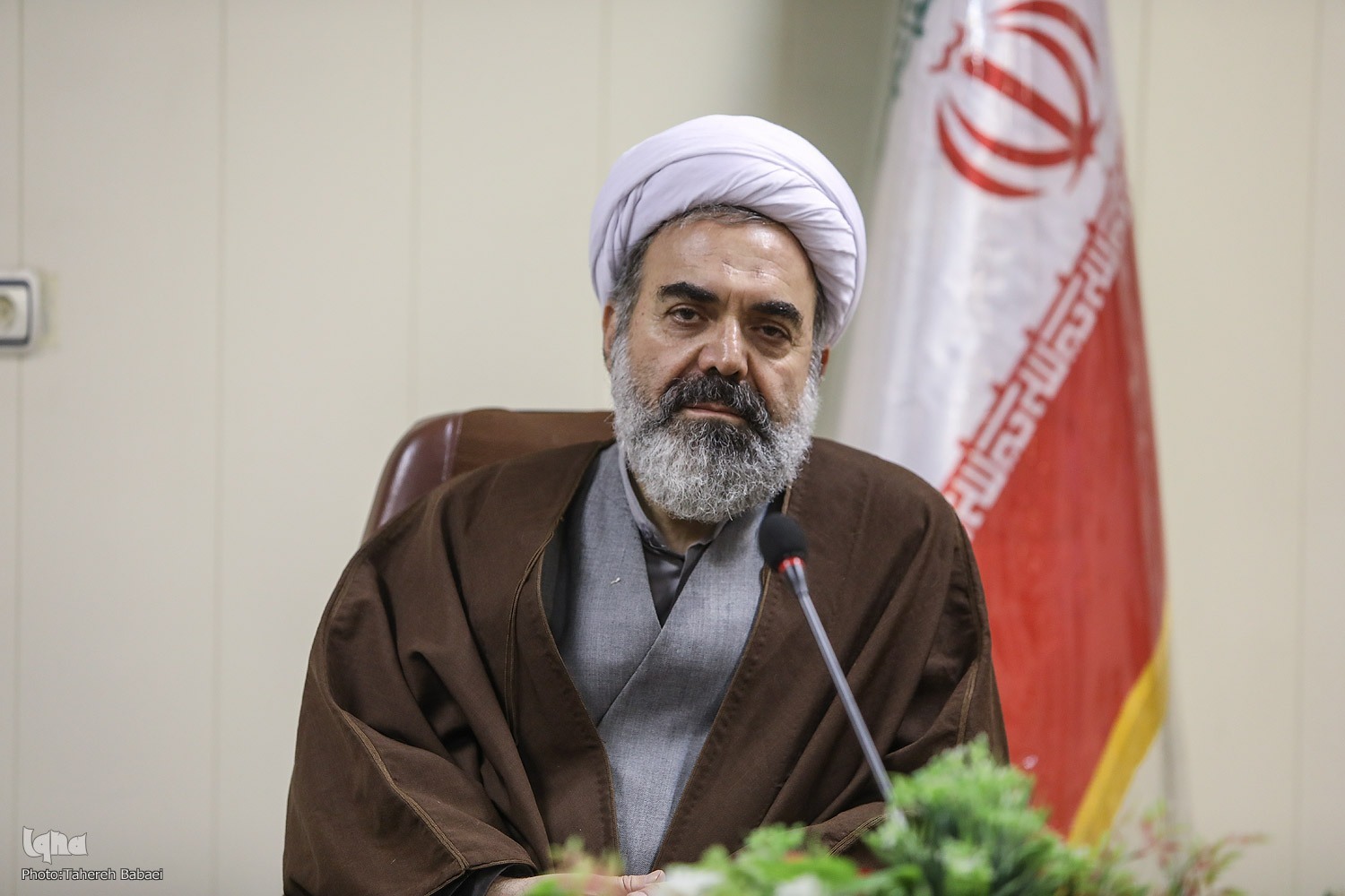 به سوی نور 16/ آسیب‌هایی که از صراط مستقیم دورمان می‌کند