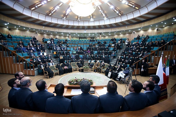 گردهمایی خانواده شهدای قرآنی پایتخت در چهلمین دیدار سال