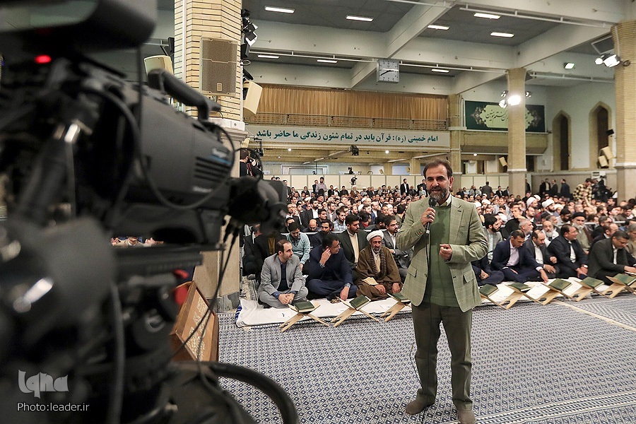 ای کاش هر مسجد یک محفل قرآن داشت