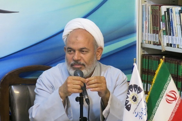 حجت‌الاسلام‌والمسلمین عزیزالله فهیمی، عضو هیئت پیگیری اجرای قانون اساسی