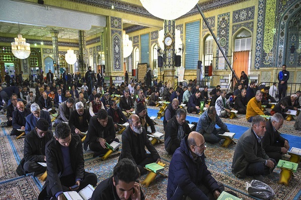 محفل قرآنی شب نیمه شعبان در مسجد مقدس جمکران برگزار شد