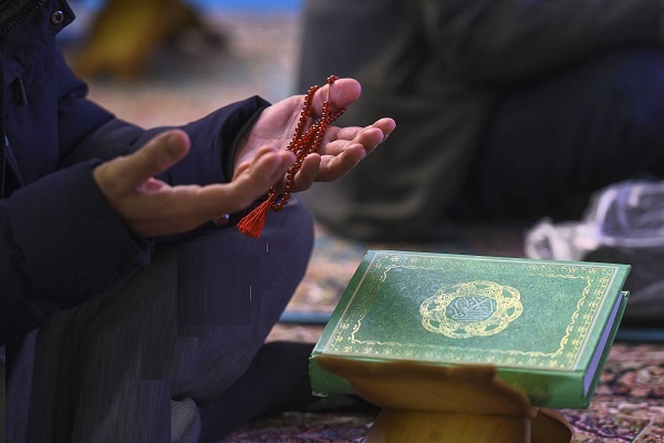 محفل قرآنی شب نیمه شعبان در مسجد مقدس جمکران برگزار شد