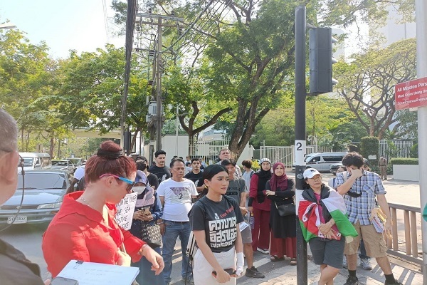 برگزاری تجمع همبستگی با فلسطین در تایلند + عکس برگزاری تجمع همبستگی با فلسطین در تایلند + عکس