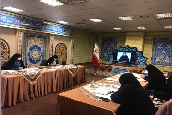 ارسالی/// معرفی گروه داوری جشنواره قرآنی وزارت بهداشت + اسامی