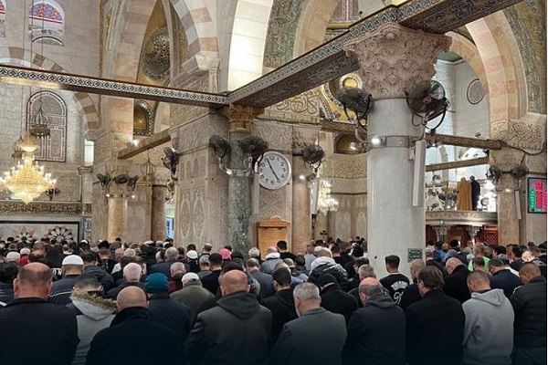 از نماز صبح باشکوه در مسجدالاقصی تا تداوم اعتصاب غذای خضر عدنان