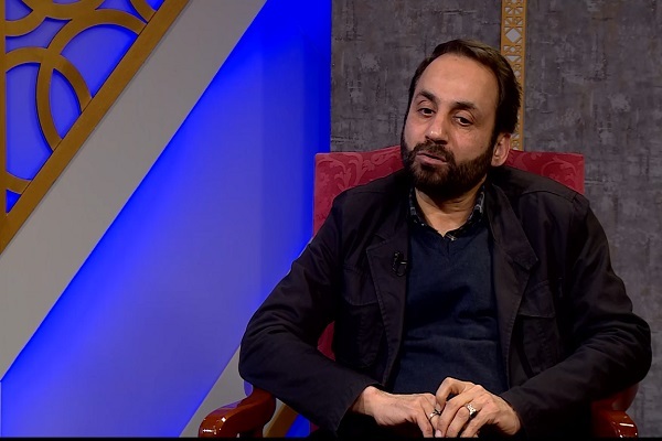 نصر‌ت‌الله عارف حسینی از قاریان و مدرسان برجسته کشور