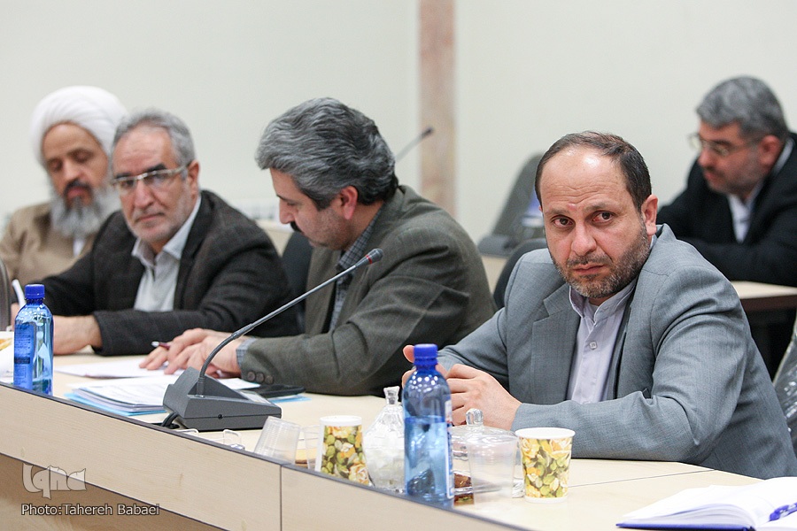 هاشم سعیدیشکوه، مدیرعامل اتحادیه مؤسسات و تشکلهای قرآن و عترت همدان هاشم سعیدیشکوه، مدیرعامل اتحادیه مؤسسات و تشکلهای قرآن و عترت همدان