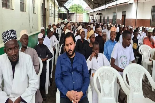 بزرگداشت امام راحل در کشور‌های تانزانیا، مالاوی و بروندی با مشارکت المصطفی