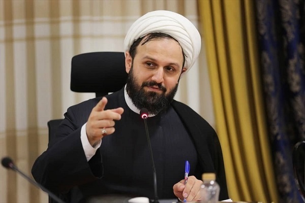 حمید نیکزاد، مشاور وزیر آموزش و پرورش حمید نیکزاد، مشاور وزیر آموزش و پرورش