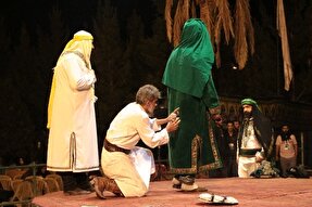 عکس | شبیه‌خوانی واقعه جنگ خندق در سوگواره ملی تعزیه ده‌زیار