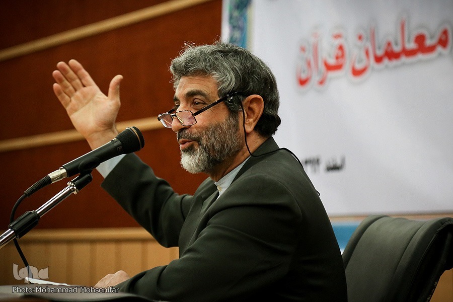 جلسه هفتگی قرآن «محمد خواجوی»