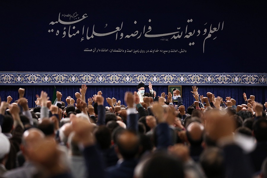 دیدار دانشمندان هسته‌ای با رهبر انقلاب