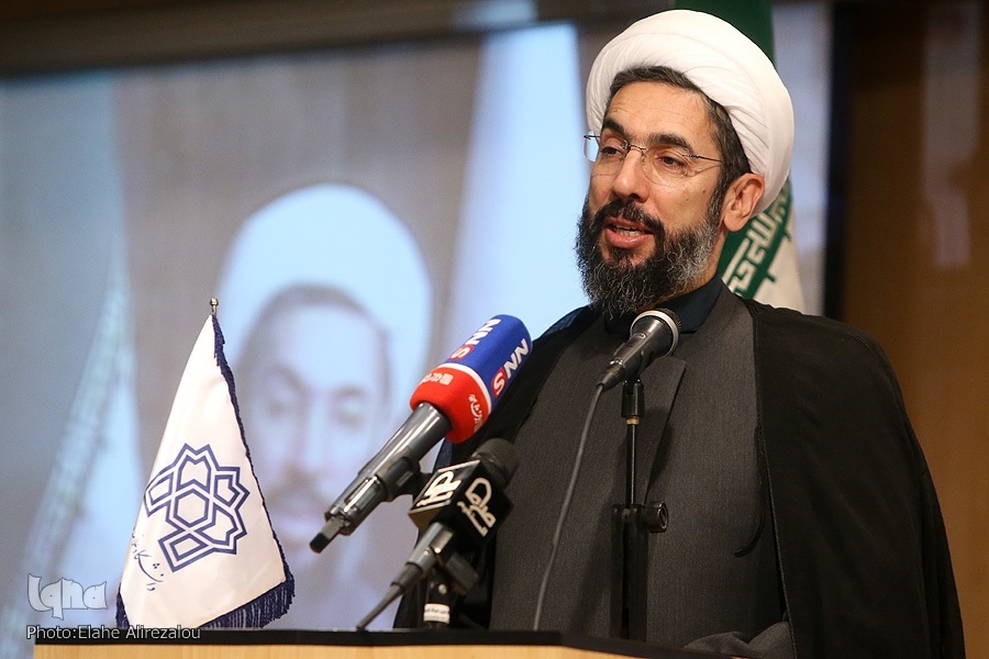 مصطفی رستمی