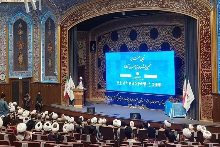 سند راهبردی هنر در حوزه تدوین شد/  ارسال 677 اثر به نهمین جشنواره هنر آسمانی