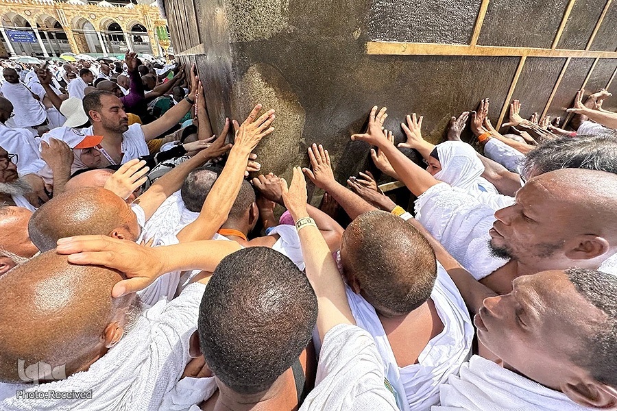 مبارزه دائم حاجی در تقابل زندگی روزمره و معنویت حج