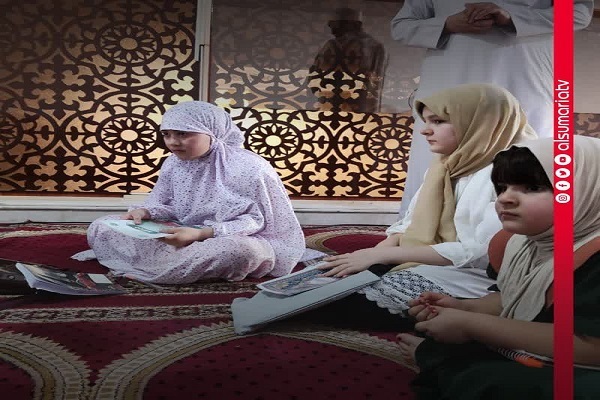 پویش قرآنی کودکان و دانشگاهیان عراق در پاسخ به قرآن‌ستیزی + عکس