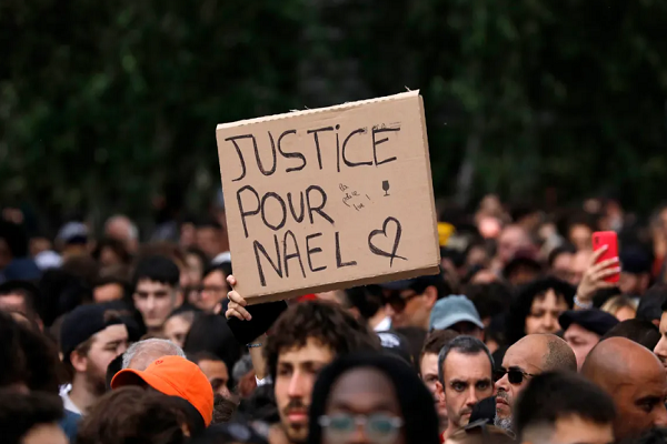 برای پلیس نژادپرست، زندگی اعراب، سیاه پوستان و مسلمانان اهمیتی ندارد