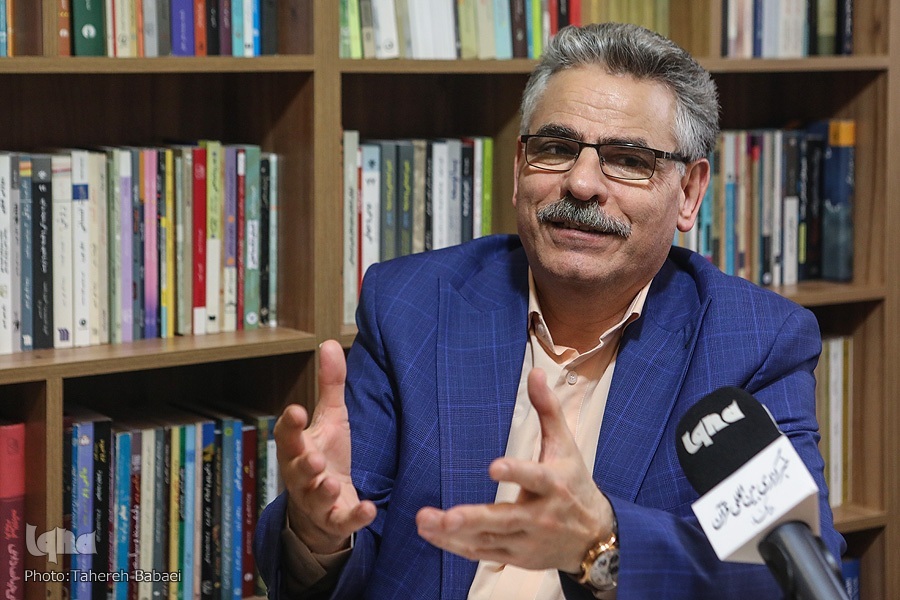 کتاب ظرفیتهای وجودی ما را توسعه میدهد